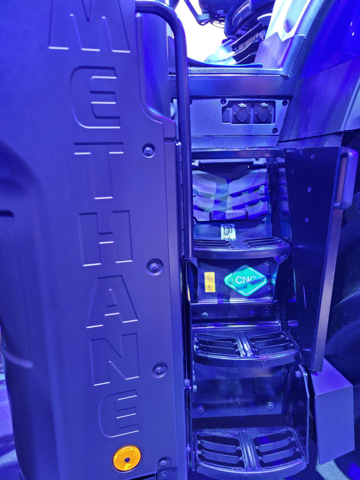 New Holland T7.270 Methane Power — перший трактор у своєму класі на стисненому природному газі (CNG), який здатен працювати на біометані!